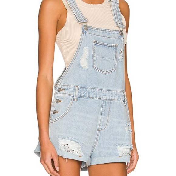 Superdown Megan Distressed Short Overalls - Picture 1 of 7